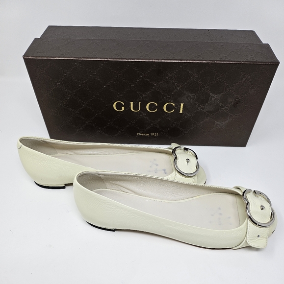 NIB Gucci Open Toe Flats - Size 7.5 - Picture 3 of 5